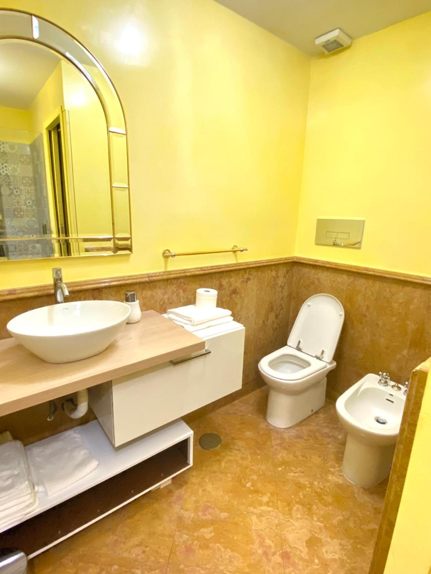 Il Salotto B&B Naples Exterior photo